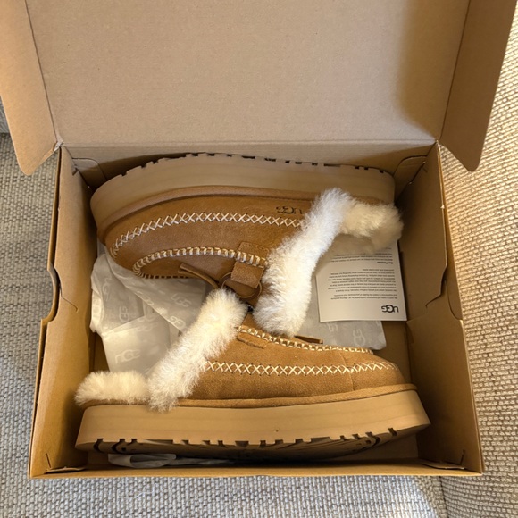 Ugg Disquette Alpine Chestnut Sz8 - Picture 1 of 3